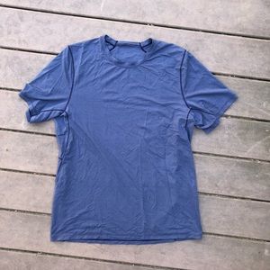 Lululemon mesh blue men’s shirt large